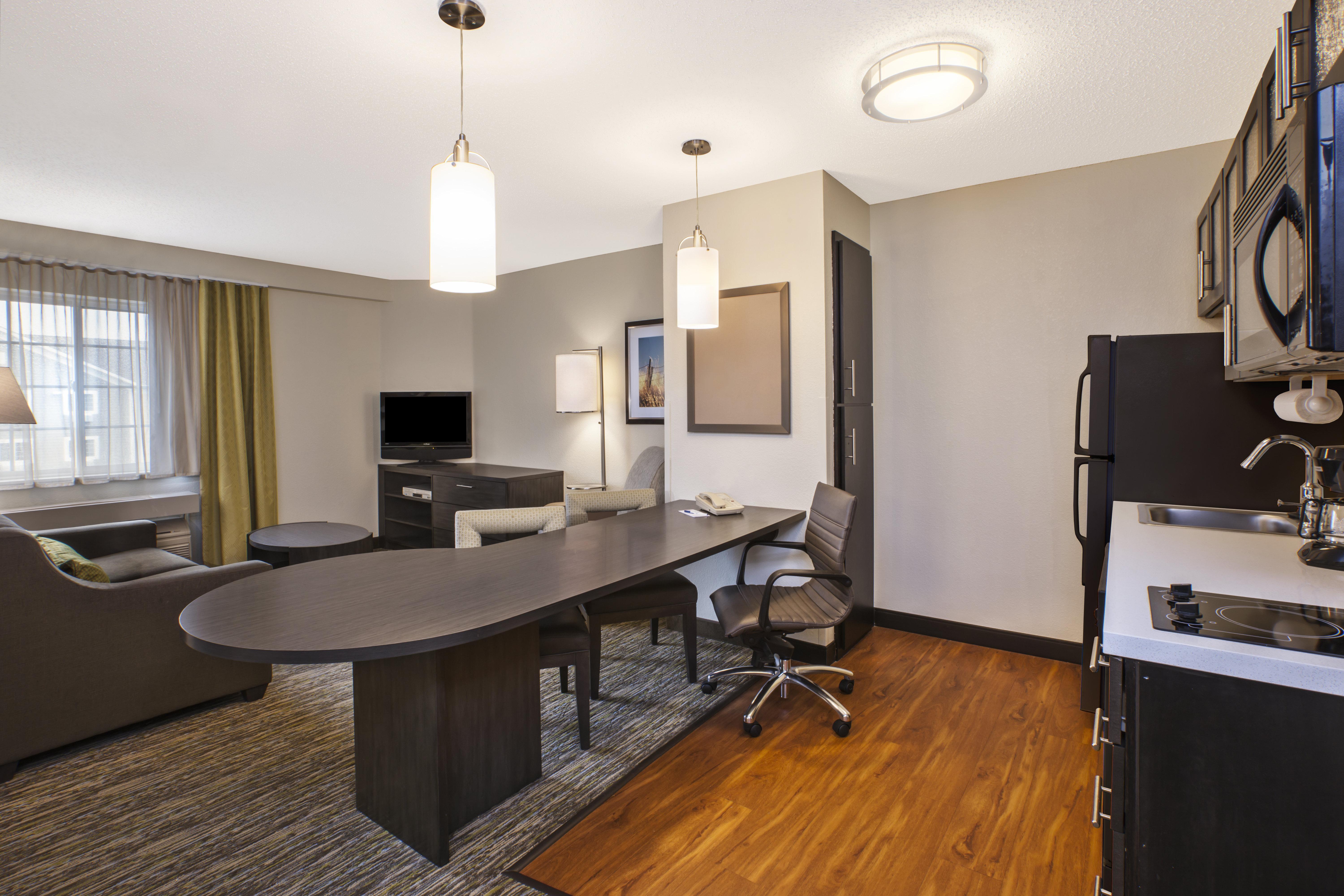 Candlewood Suites Indianapolis Northeast By Ihg Exteriör bild