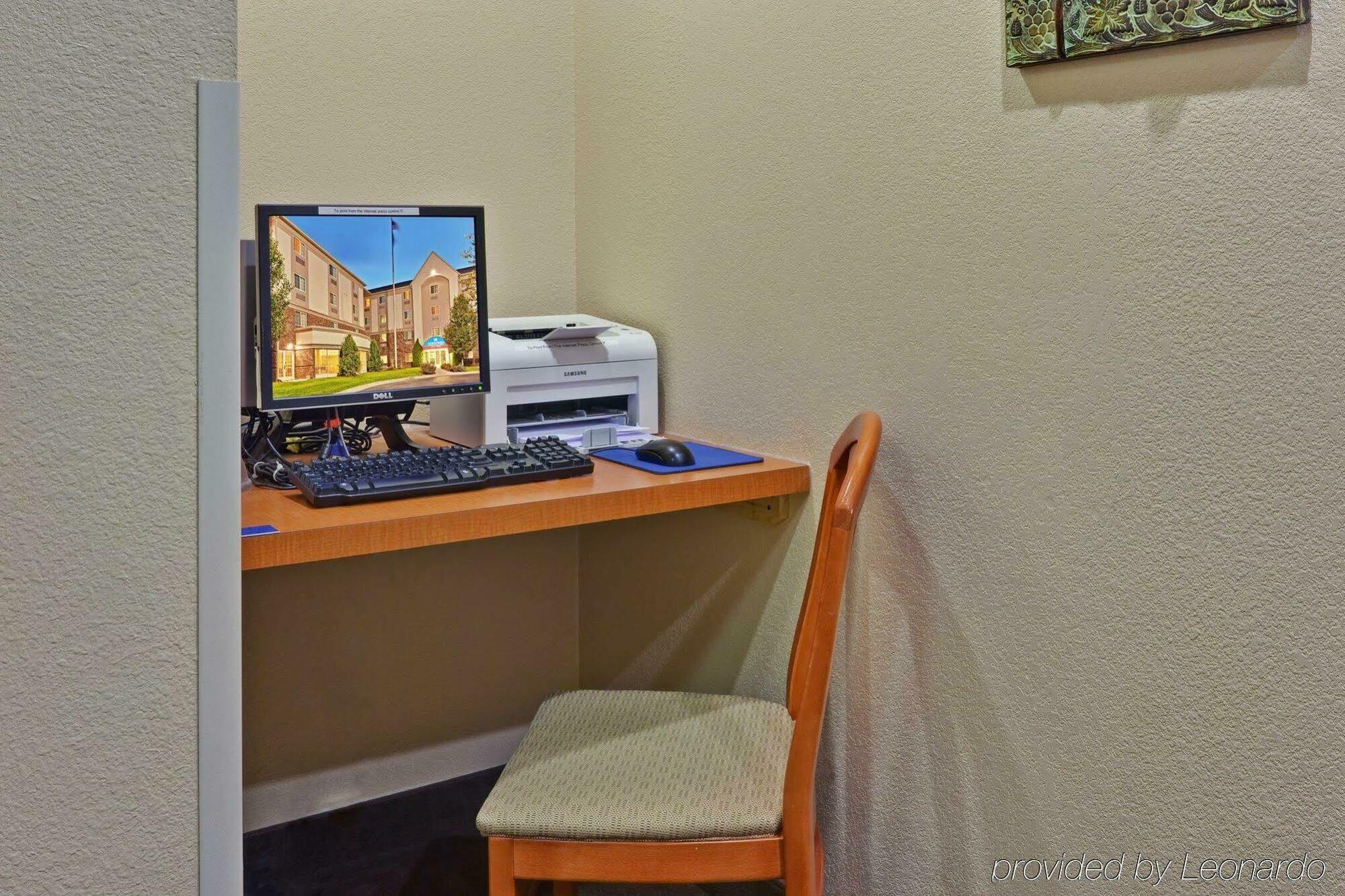 Candlewood Suites Indianapolis Northeast By Ihg Exteriör bild